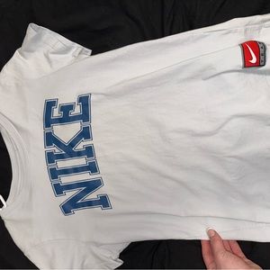 Nike tee! Barley worn!